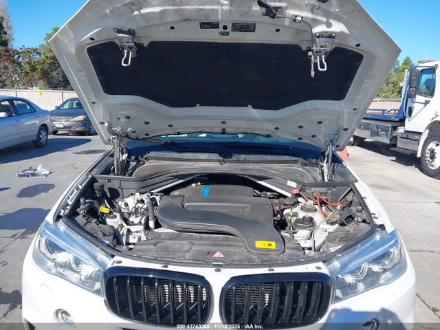 43743268 :رقم المزاد ، 5UXKT0C59G0S75401 vin ، 2016 Bmw X5 Edrive Xdrive40e مزاد بيع
