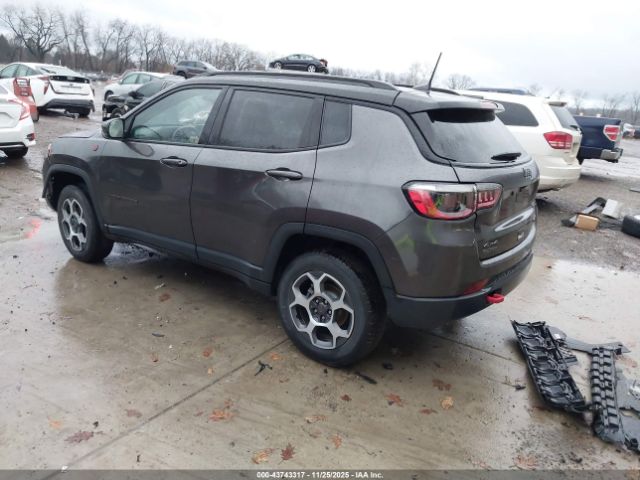 2022 JEEP COMPASS 3C4NJDDB4NT208978 Photo 2