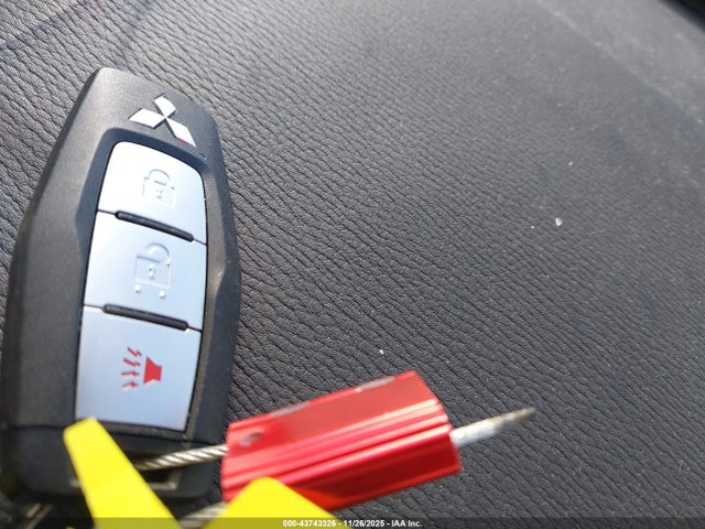 2023 MITSUBISHI OUTLANDER JA4J4TA8XPZ028161 Photo 10