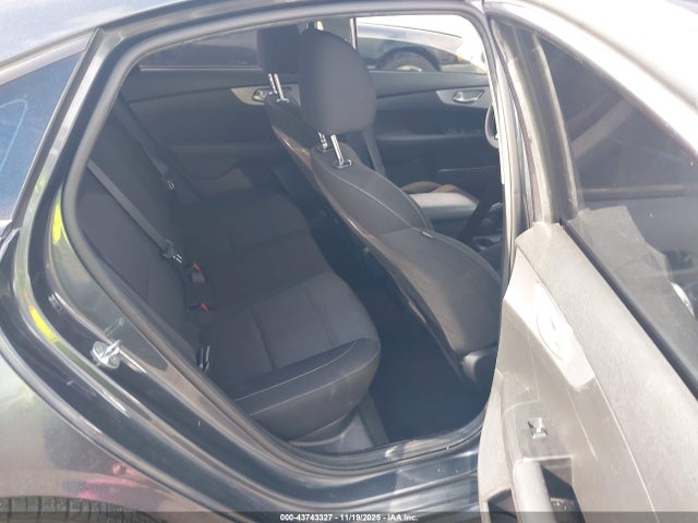 KIA Forte Lxs 2023 3KPF24AD8PE549217 Image 8