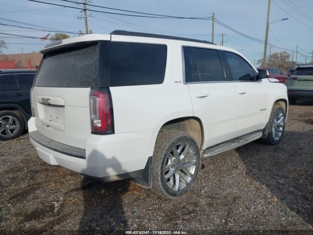 2017 GMC YUKON 1GKS2AKC0HR190572 Photo 3