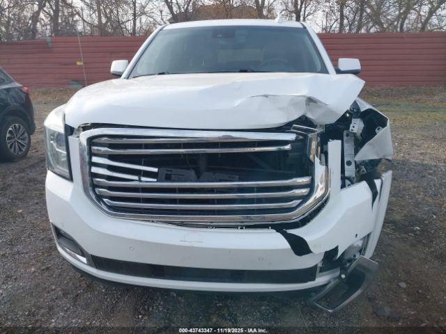 2017 GMC YUKON 1GKS2AKC0HR190572 Photo 5