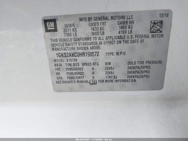 2017 GMC YUKON 1GKS2AKC0HR190572 Photo 8