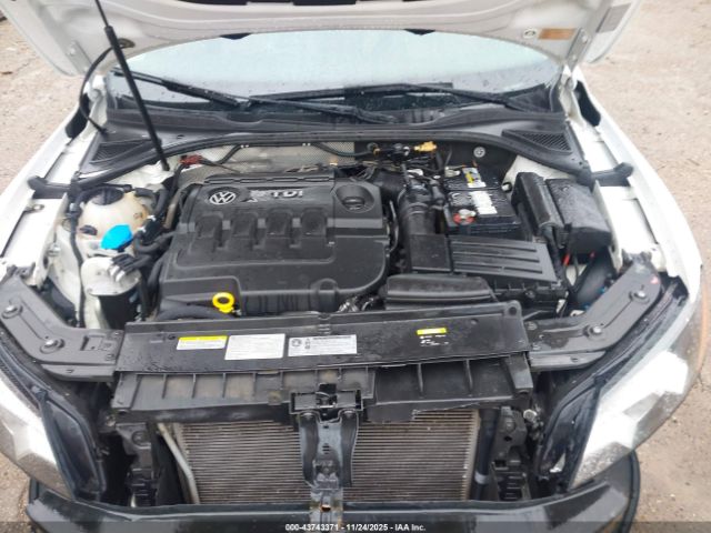 2015 VOLKSWAGEN PASSAT 1VWBV7A37FC093146 Photo 9