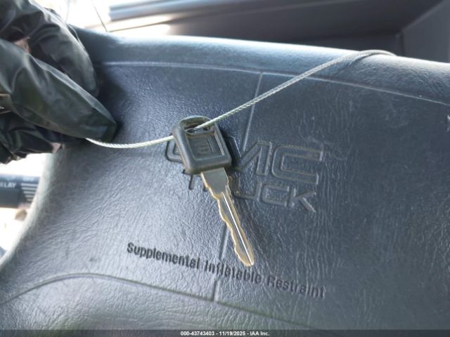 1997 GMC SIERRA 1500 2GTEK19R6V1534896 Photo 10