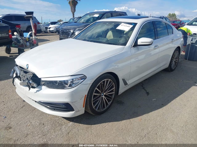 WBAJA5C36HG456055 BMW 530I