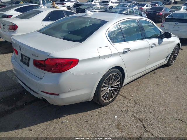 WBAJA5C36HG456055 BMW 530I