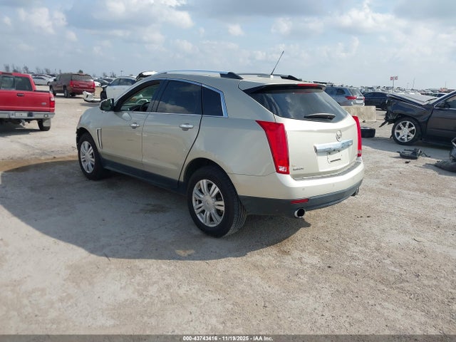 2016 CADILLAC SRX 3GYFNBE30GS567302 Photo 2