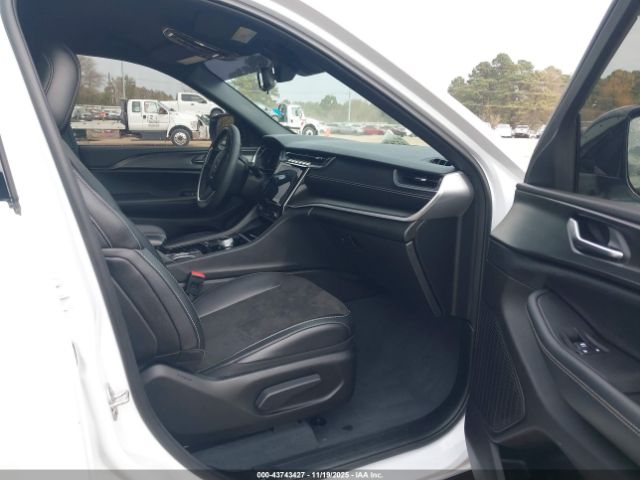 2023 JEEP GRAND CHEROKEE 1C4RJGAGXP8848875 Photo 4