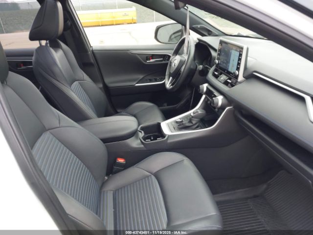 2022 TOYOTA RAV4 HYBRID JTME6RFV0ND531341 Photo 4