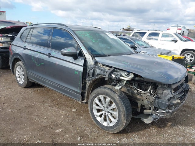 2019 VOLKSWAGEN TIGUAN 3VV1B7AX5KM009121