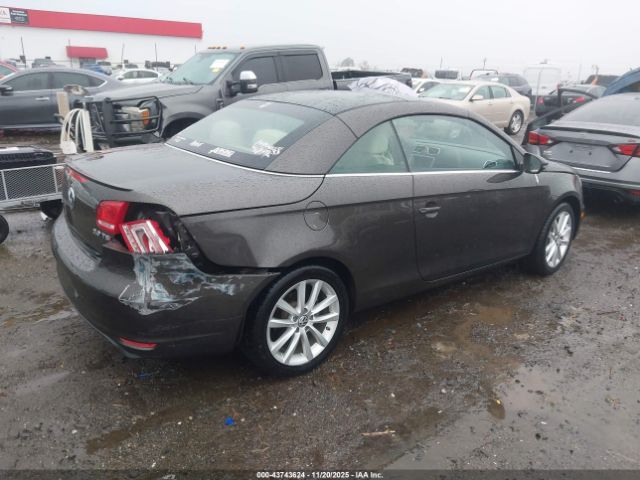 2015 VOLKSWAGEN EOS WVWBW8AH3FV002119 Photo 3