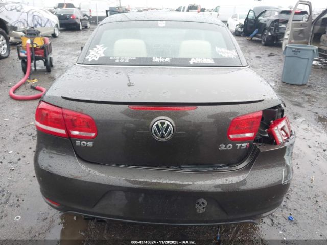 2015 VOLKSWAGEN EOS WVWBW8AH3FV002119 Photo 5