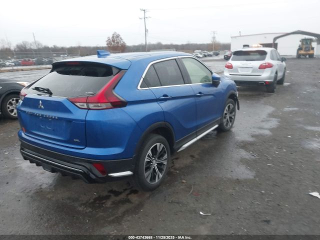 2022 MITSUBISHI ECLIPSE CROSS JA4ATWAA4NZ049611 Photo 3