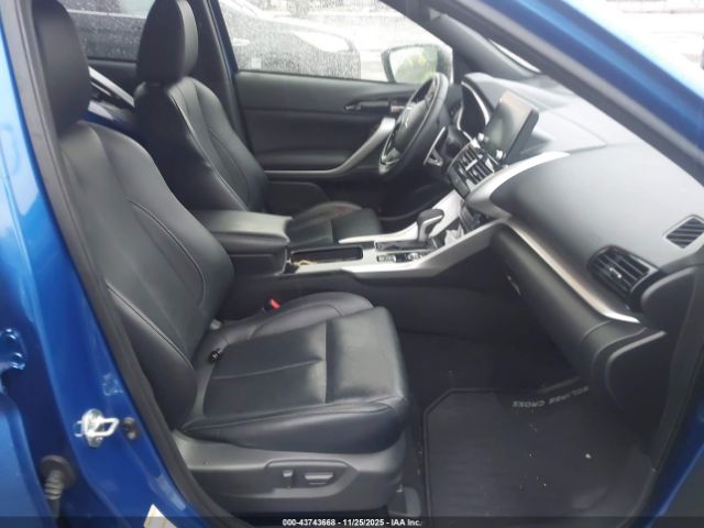 2022 MITSUBISHI ECLIPSE CROSS JA4ATWAA4NZ049611 Photo 4