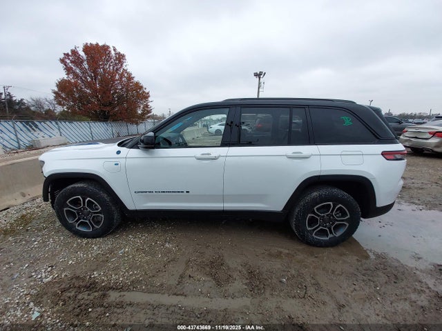 1C4RJYC6XP8785464 Jeep Grand Cherokee 4xe Trailhawk