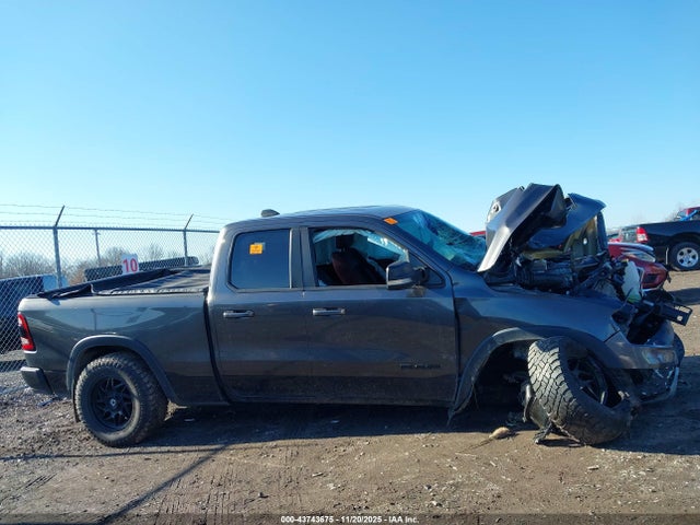 Продажа на аукционе авто 2019 Ram 1500 Rebel  4x4 6'4 Box, vin: 1C6SRFET2KN577453, номер лота: 43743675