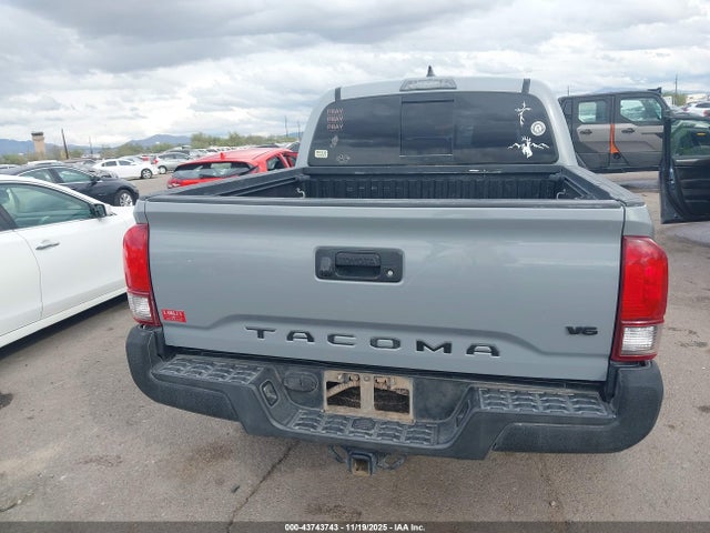 3TMCZ5AN8KM231965 Toyota Tacoma Trd Off Road