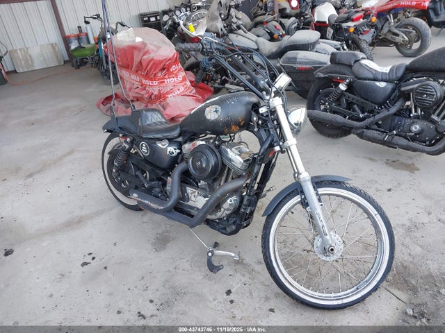 2014 HARLEY-DAVIDSON XL1200 1HD1LF318EC442936