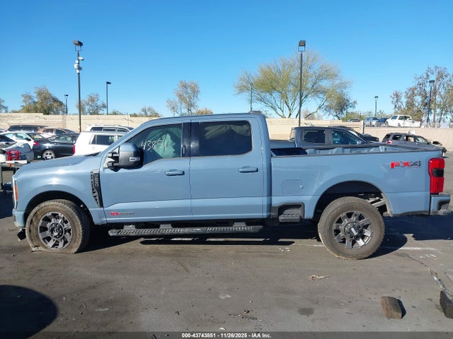 1FT8W2BM6PED82092 Ford E-250 Lariat