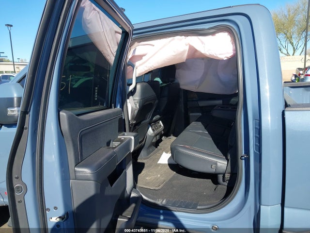 1FT8W2BM6PED82092 Ford E-250 Lariat