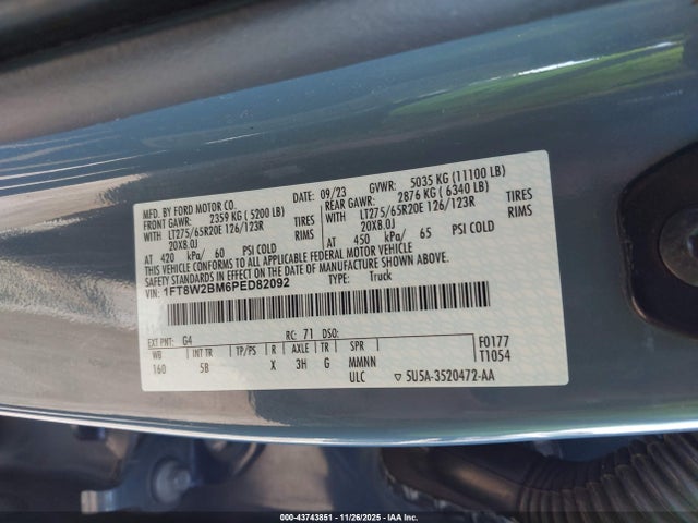 1FT8W2BM6PED82092 Ford E-250 Lariat