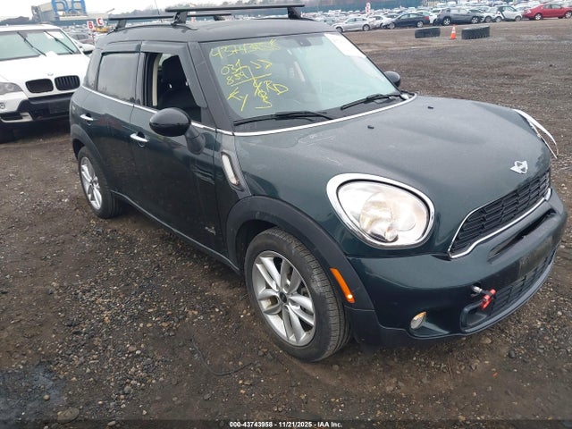 2014 MINI COUNTRYMAN WMWZC5C58EWP39279 Photo 0