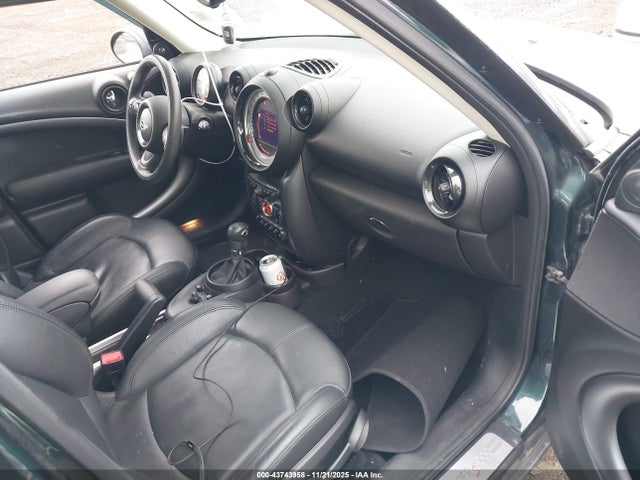 2014 MINI COUNTRYMAN WMWZC5C58EWP39279 Photo 4