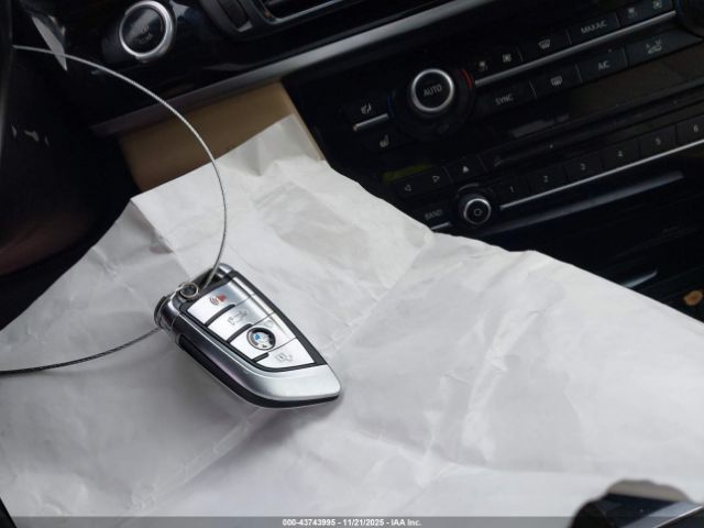 2017 BMW X5 5UXKR0C38H0V74151 Photo 10