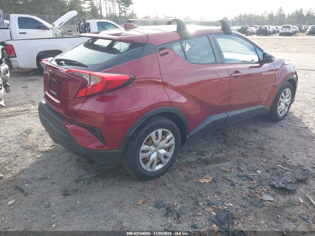 Toyota C-HR LE 2019 NMTKHMBX2KR074571 Image 4