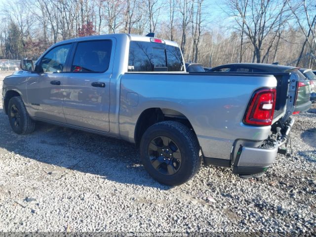 2025 RAM 1500 1C6RRFGG2SN675364 Photo 2