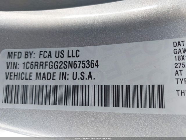 2025 RAM 1500 1C6RRFGG2SN675364 Photo 8