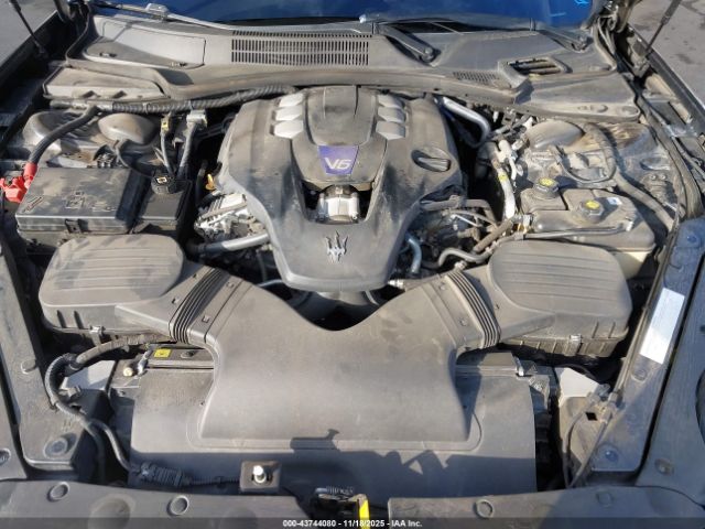 2017 MASERATI QUATTROPORTE ZAM56RRL2H1247186 Photo 9