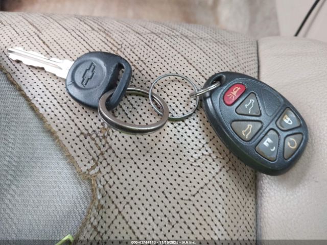 2011 CHEVROLET TAHOE 1GNSCCE05BR367234 Photo 10