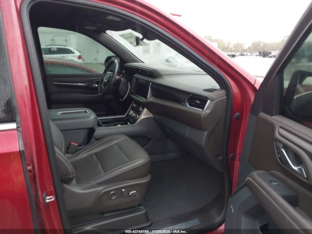 2021 GMC YUKON XL 1GKS2JKL8MR201361 Photo 4