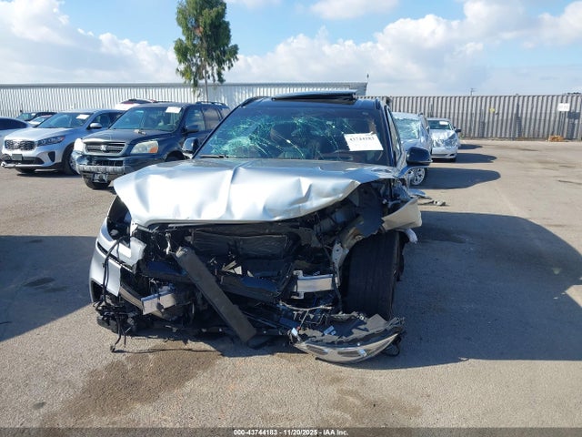 5LM5J9XC1PGL33177 Lincoln Aviator Black Label