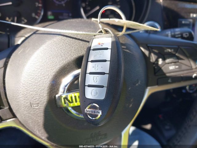 2019 NISSAN ROGUE JN8AT2MT5KW255890 Photo 10