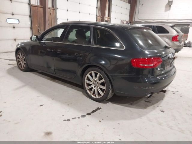2011 AUDI A4 WAUWFAFL5BA138675 Photo 2