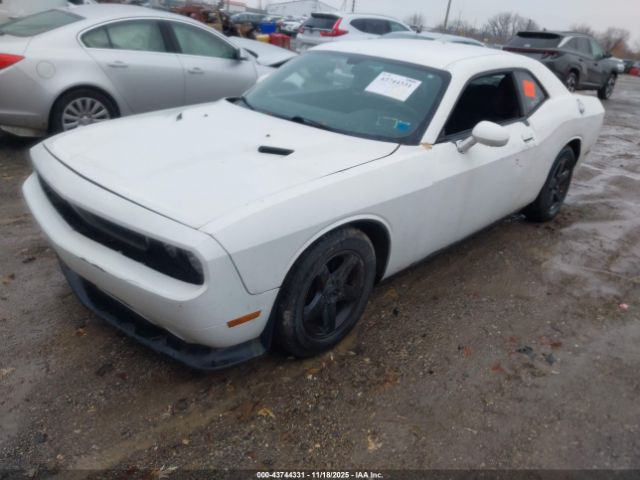 2013 DODGE CHALLENGER 2C3CDYAG5DH646054 Photo 1