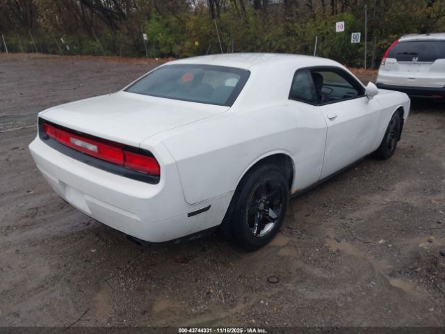 2013 DODGE CHALLENGER 2C3CDYAG5DH646054 Photo 3