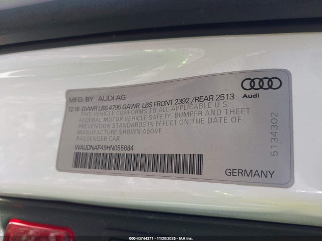2017 AUDI A4 WAUDNAF49HN055884 Photo 8