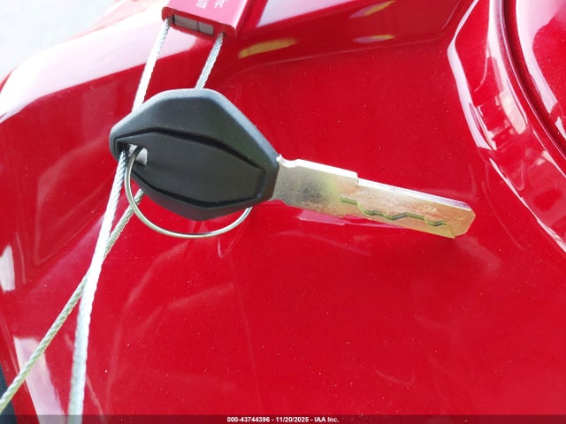 ZDMHAU8T3TB003428 Ducati Panigale V2/v2 S