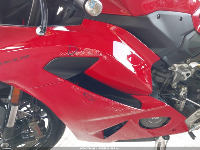 ZDMHAU8T3TB003428 Ducati Panigale V2/v2 S
