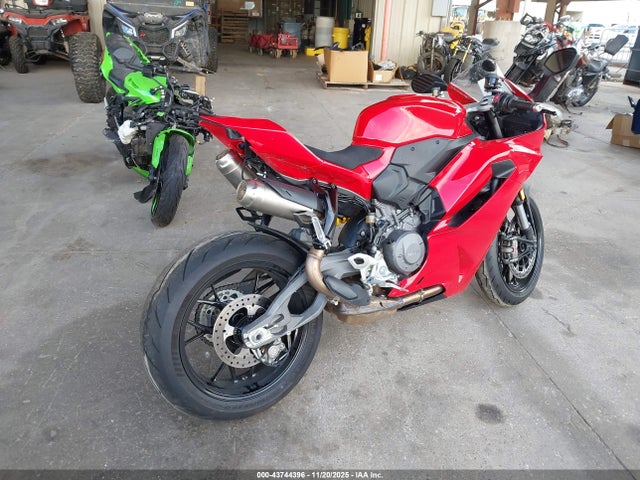 ZDMHAU8T3TB003428 Ducati Panigale V2/v2 S
