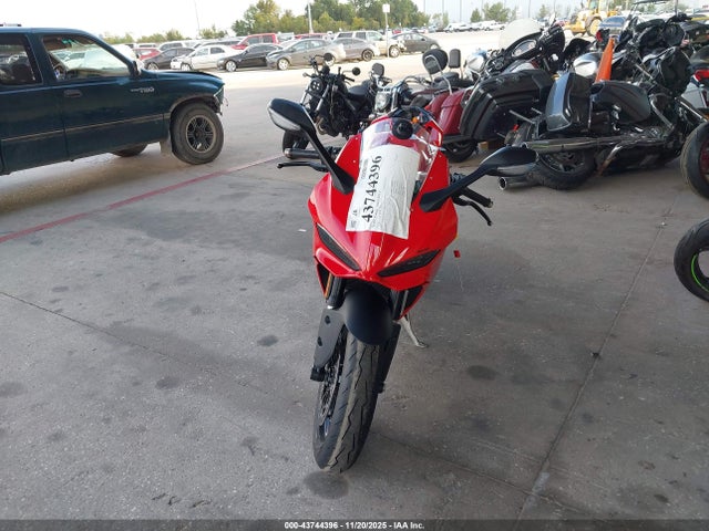 ZDMHAU8T3TB003428 Ducati Panigale V2/v2 S
