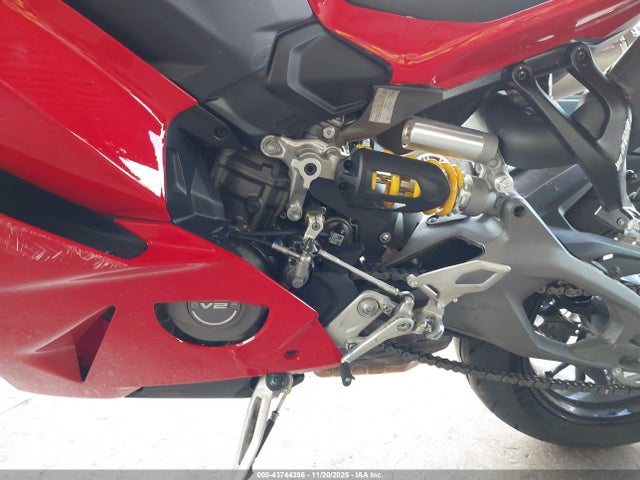 ZDMHAU8T3TB003428 Ducati Panigale V2/v2 S