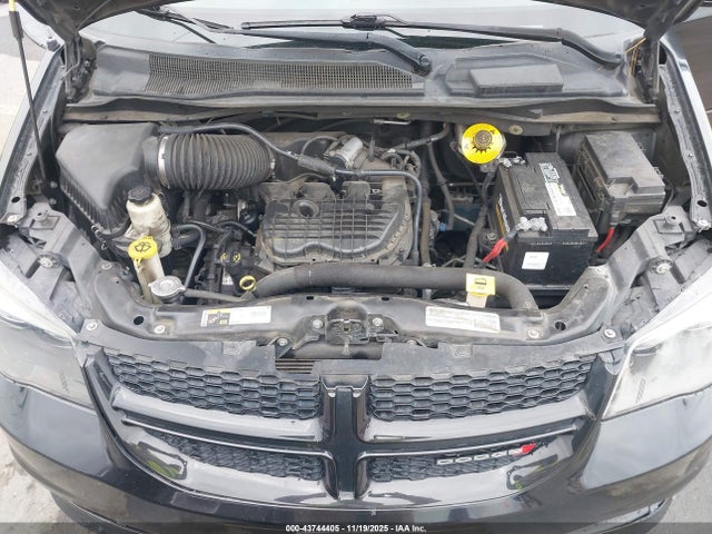2C4RDGBGXFR625972 Dodge Grand Caravan Se