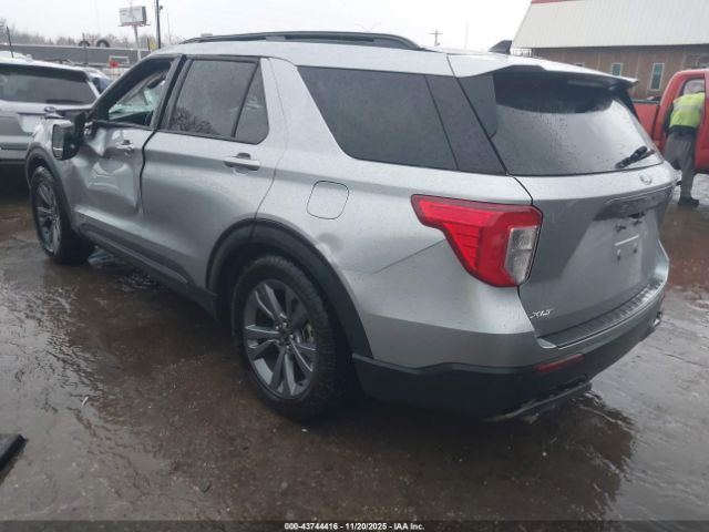2022 FORD EXPLORER 1FMSK7DHXNGB17168 Photo 2