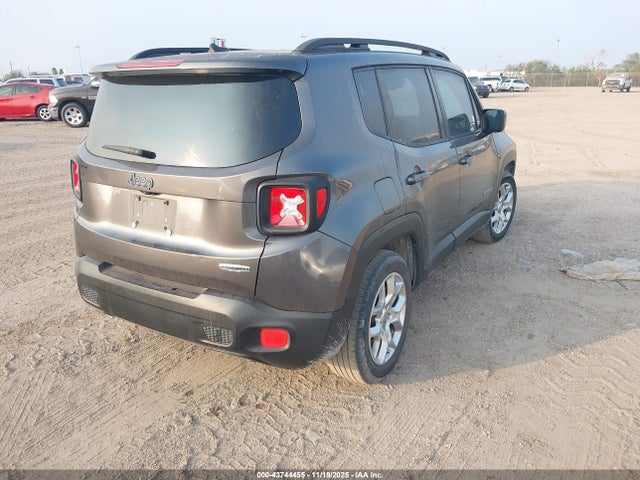 Продаж на аукціоні авто 2017 Jeep Renegade Latitude Fwd, vin: ZACCJABB4HPE40565, номер лоту: 43744455