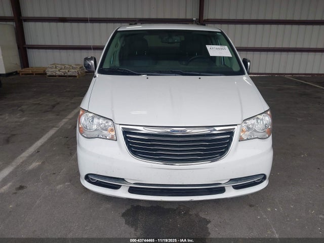 43744465 :رقم المزاد ، 2C4RC1CG3FR674610 vin ، 2015 Chrysler Town & Country Touring-l مزاد بيع